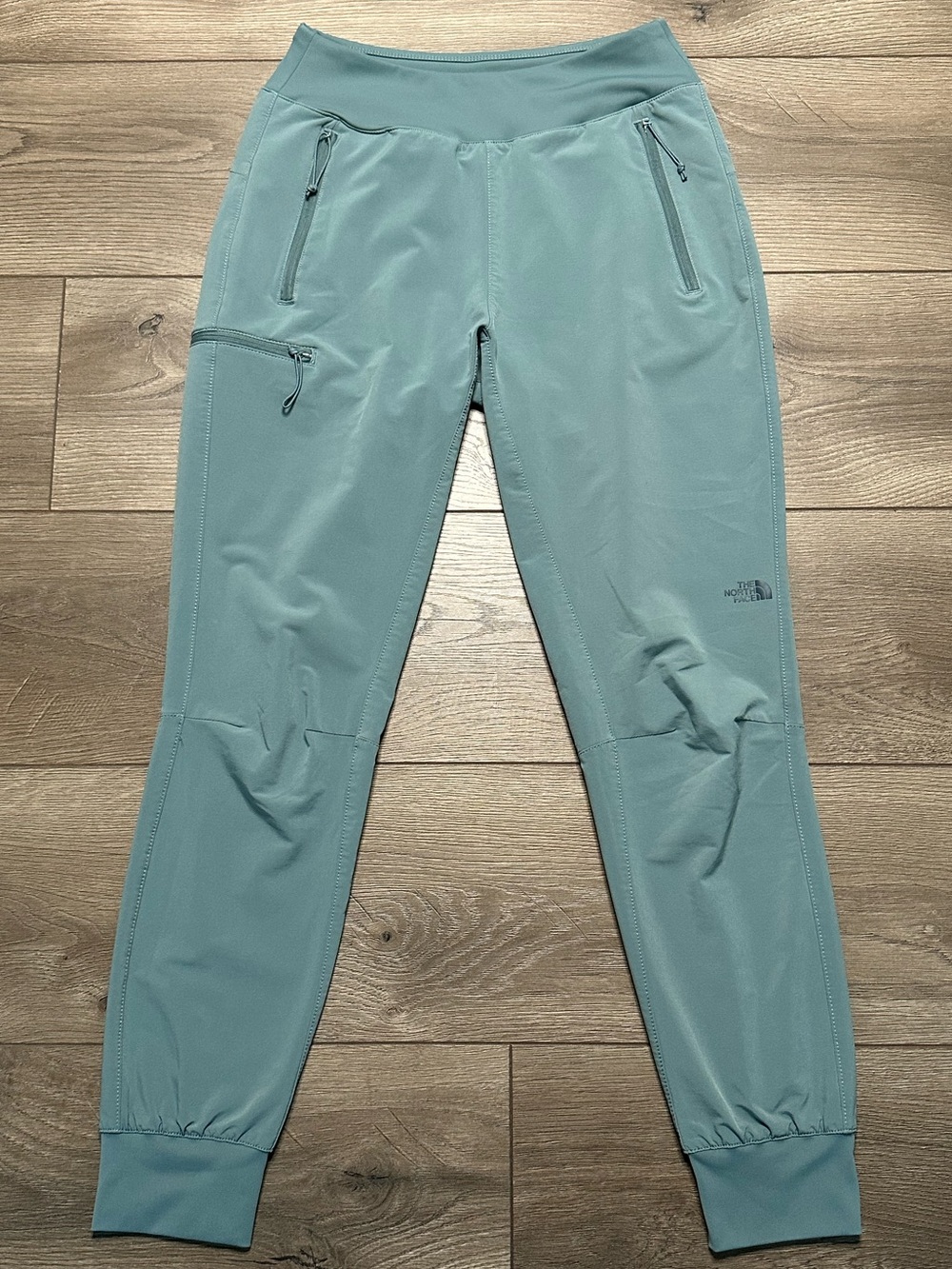 The North Face Bridgewater Joggers Mid Rise Hiking Casual Travel Pants Green XS - Picture 1 of 11